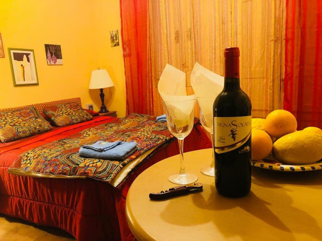 Cottage Gole Alcantara Gloria Room Graniti Bagian luar foto